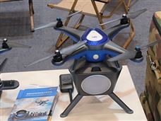 AR-E800电动垂直起降飞行器首飞成功