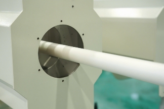 实现PVC管高效质优生产，德科摩EII110双管挤出机有答案！(图1)